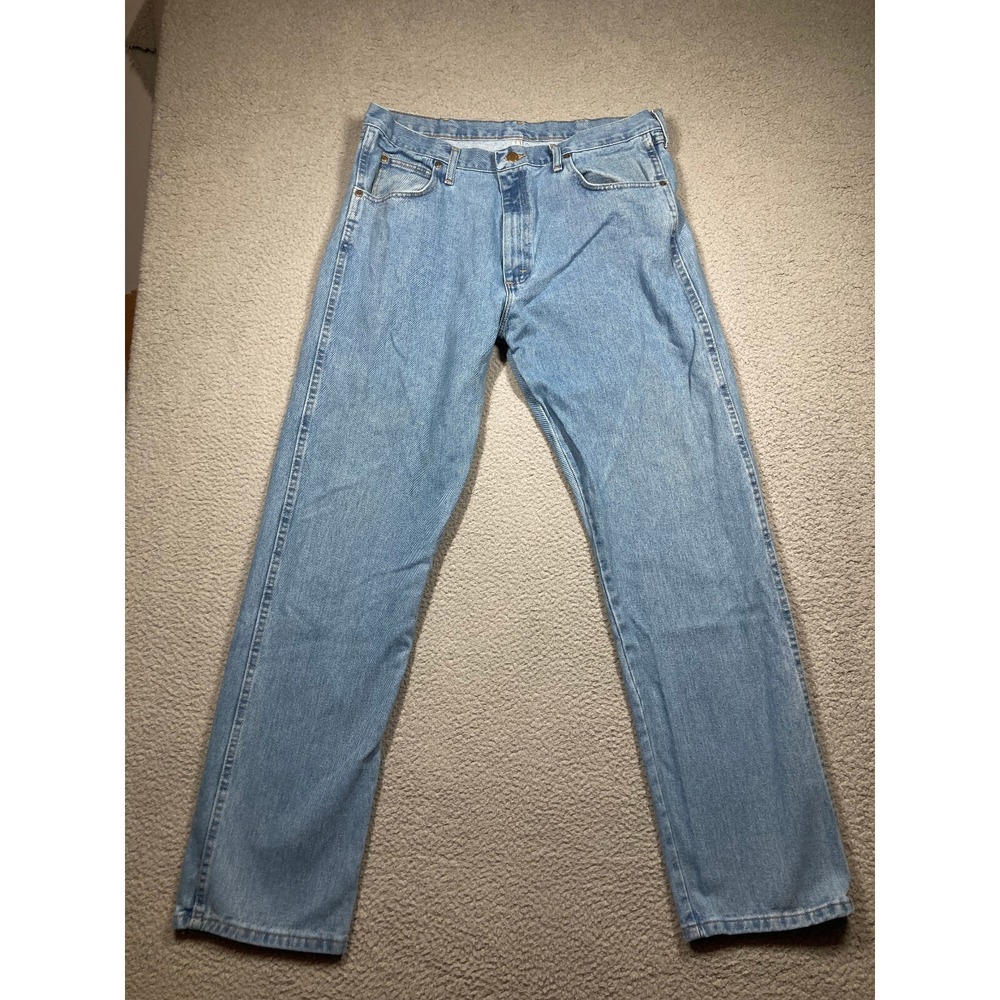 Wrangler Rugged Wear Jeans Men's 38x34 Blue Light Wash American Cowboy Denim